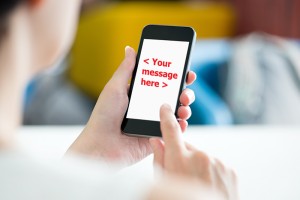 4 Reasons why Text Marketing is better than Social Media Marketing